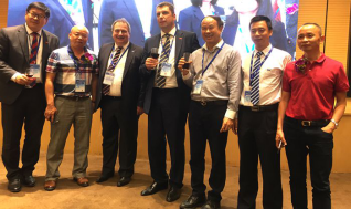 董事总裁陈志豪应邀出席巴斯夫护理化学品多用处出产基地开业盛典